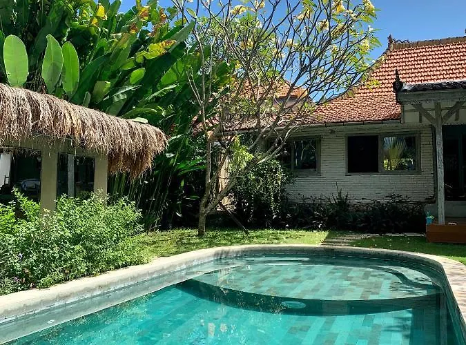 3-bedroom Private Pool Villa, 800m To Villa